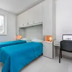 Giuliana Apartment